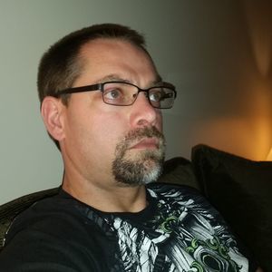 Meet your Posher, Travis